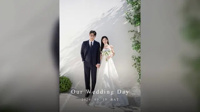 스토리보드 3번 컷 — 웨딩 촬영 사진 한 장을 크게